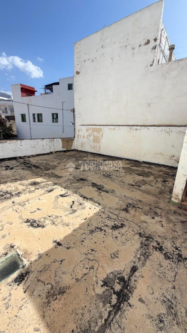 Casa adosada en venda en Guía de Isora amb Terrassa