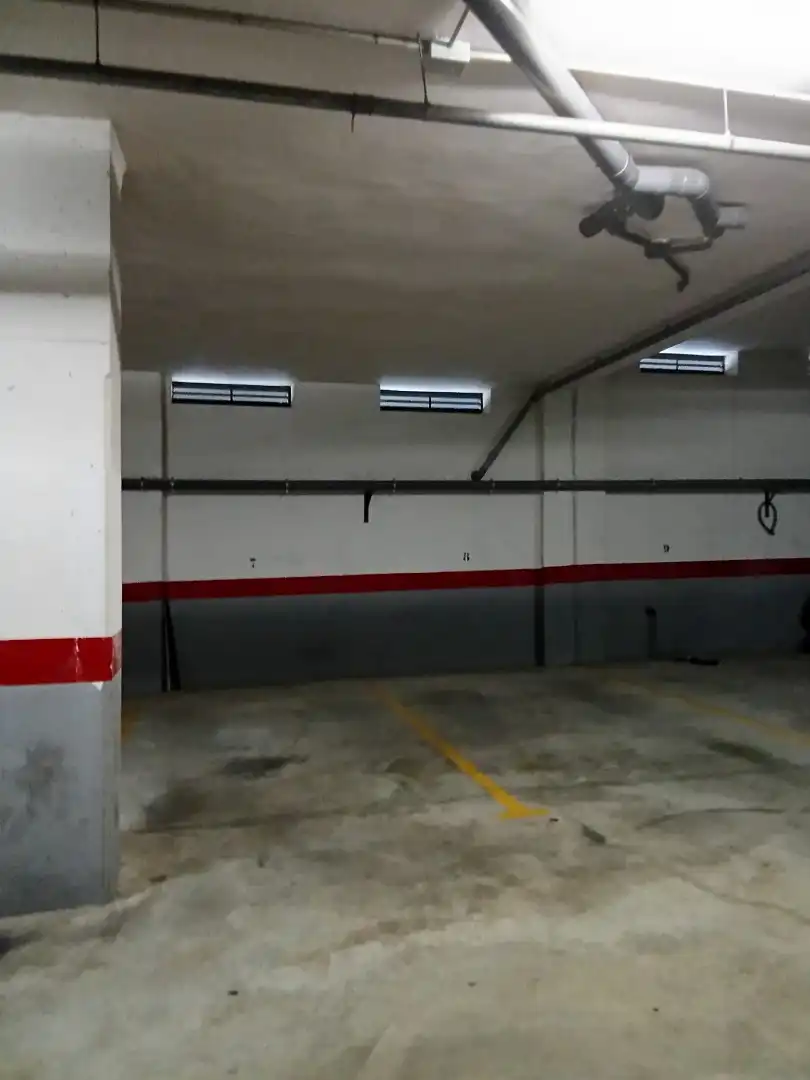 Parking de Piso en venta en Murcia con Aire acondicionado, Calefacción y Trastero