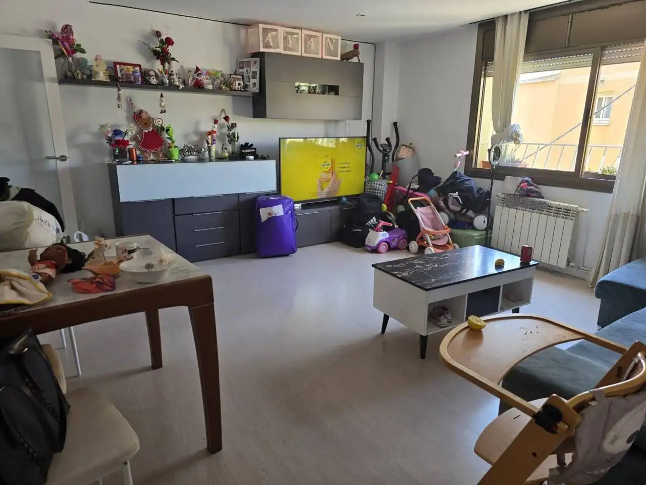 Sala de estar de Piso en venta en Terrassa con Aire acondicionado, Calefacción y Parquet
