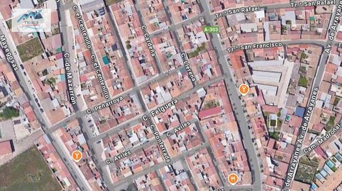 Foto 3 de Casa o chalet en venta en Calle Ponferrada, Arrayanes, Linares