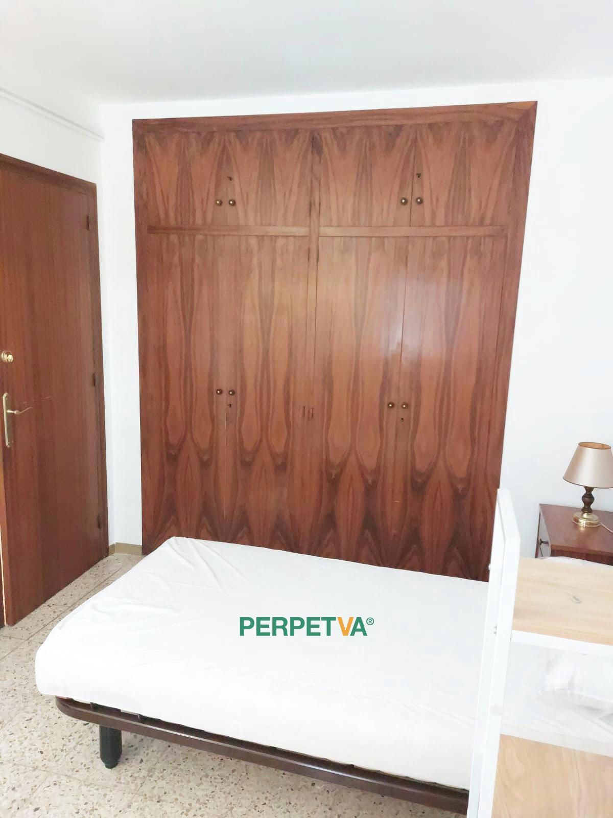 Habitación de Piso de alquiler en Igualada con Amueblado