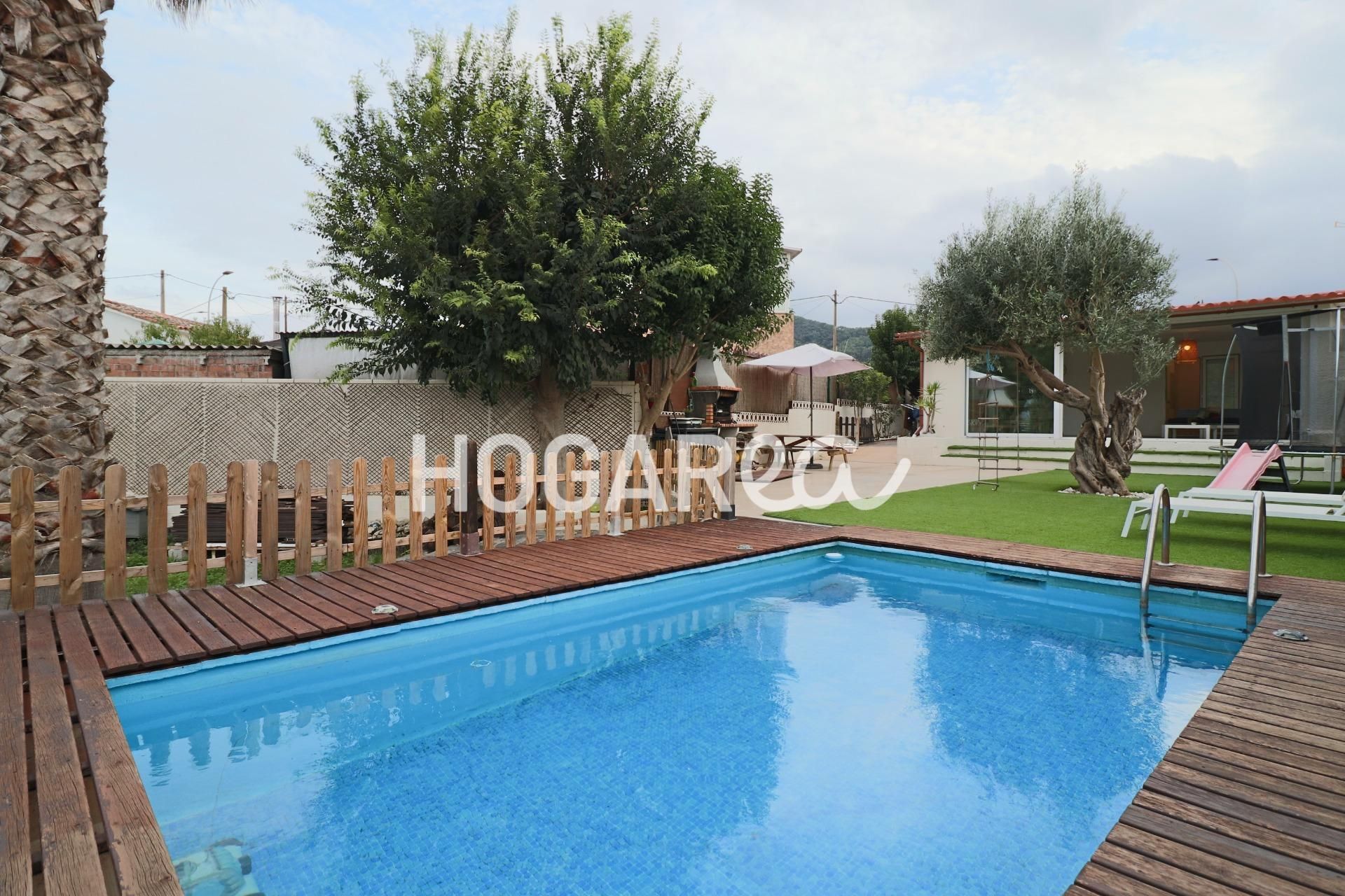 Swimming pool of House or chalet for sale in Sant Vicenç Dels Horts  with Air Conditioner, Heating and Private garden