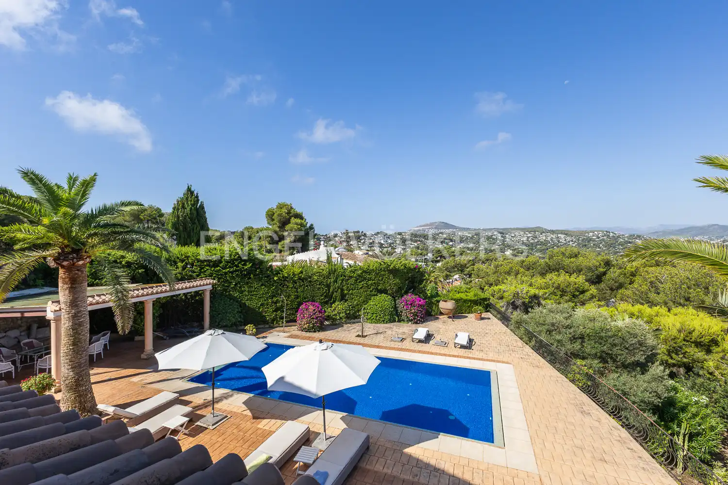 Außenansicht von Haus oder Chalet zur Miete in Jávea / Xàbia mit Klimaanlage, Heizung und Privatgarten