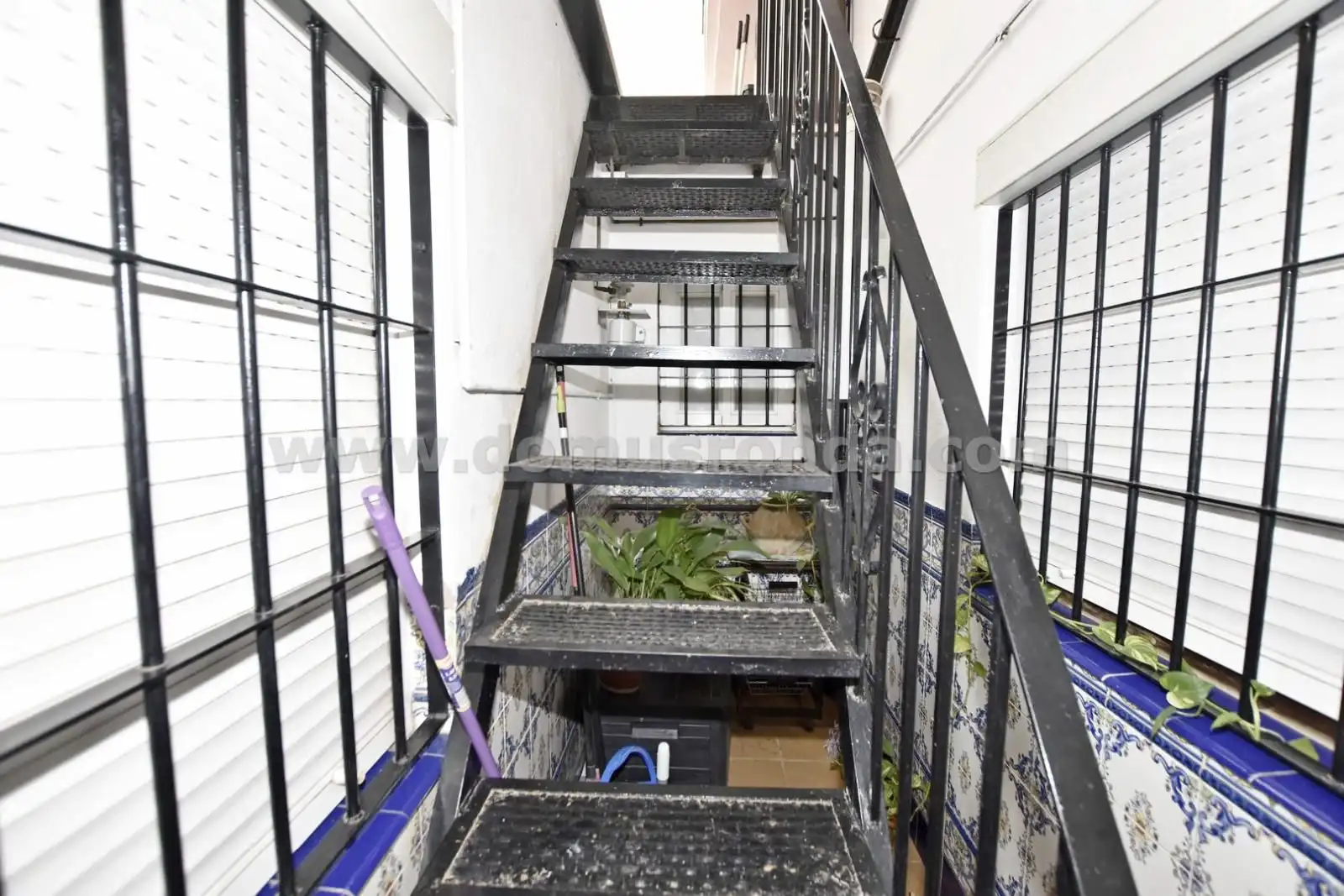 Wohnung zum Verkauf in Ronda mit Heizung, Terrasse und Möbliert