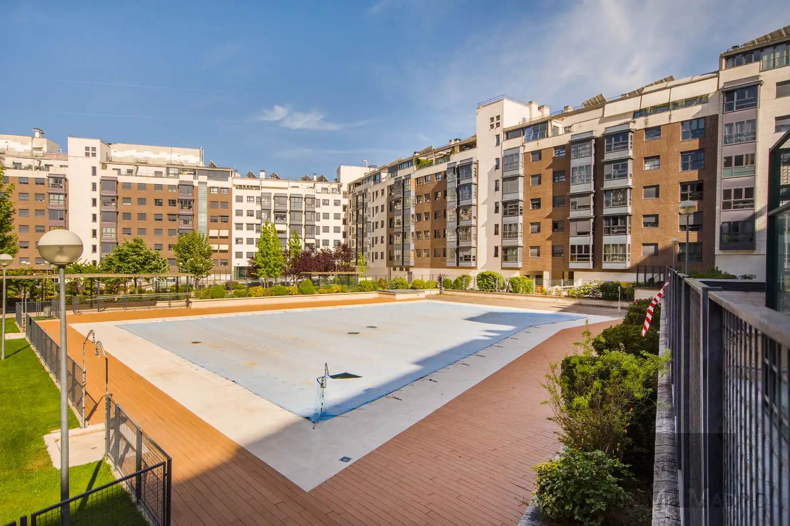 Exterior view of Flat for sale in Madrid  with Air Conditioner, Heating and Storage room