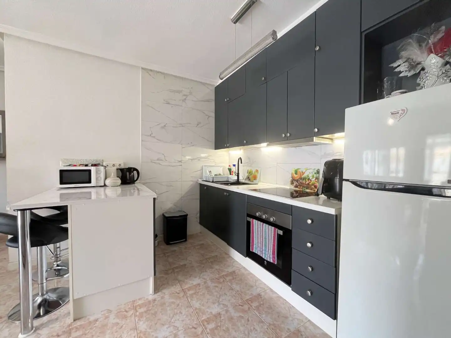 Cocina de Casa adosada en venta en Orihuela con Terraza, Trastero y Internet