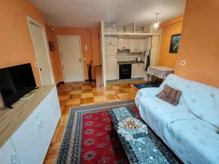Appartement compact avec ascenseur à vendre à MENENDEZ PELAYO, imagen 6