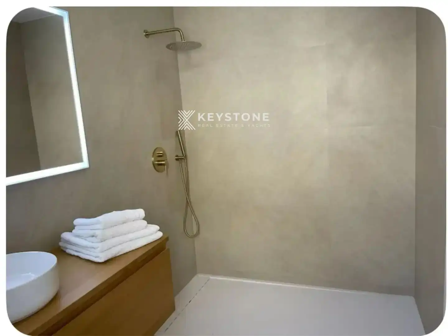 Baño de Piso de alquiler en  Palma de Mallorca con Aire acondicionado