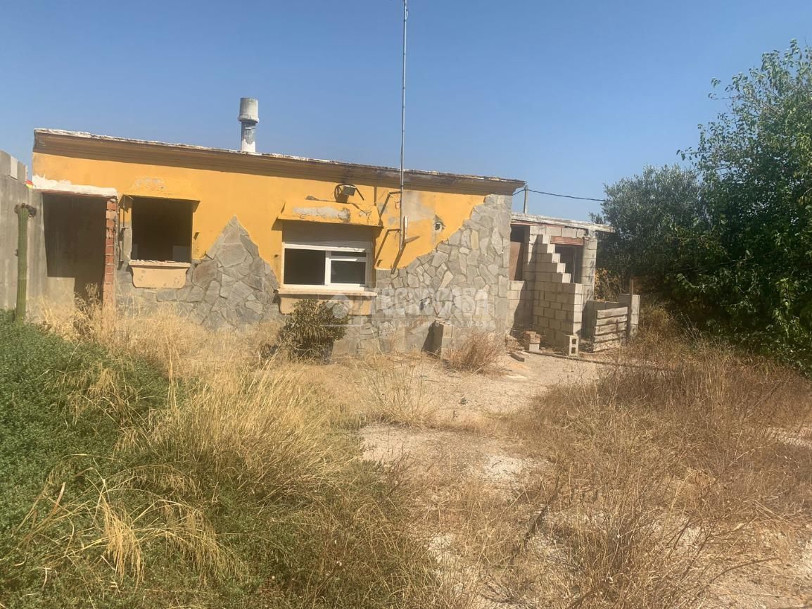 Finca rústica en venda en Chiclana de la Frontera amb Calefacció