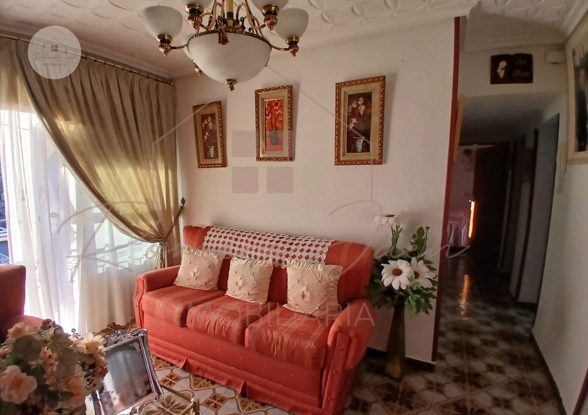 Sala de estar de Piso de alquiler en  Jaén Capital con Aire acondicionado y Amueblado