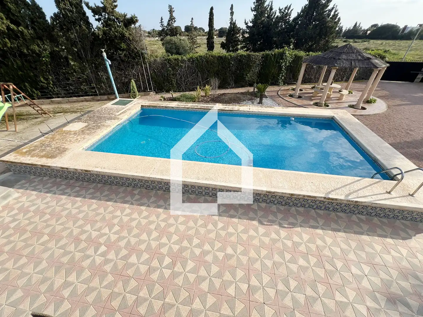 Piscina de Casa o chalet en venta en San Vicente del Raspeig / Sant Vicent del Raspeig con Jardín privado, Terraza y Trastero