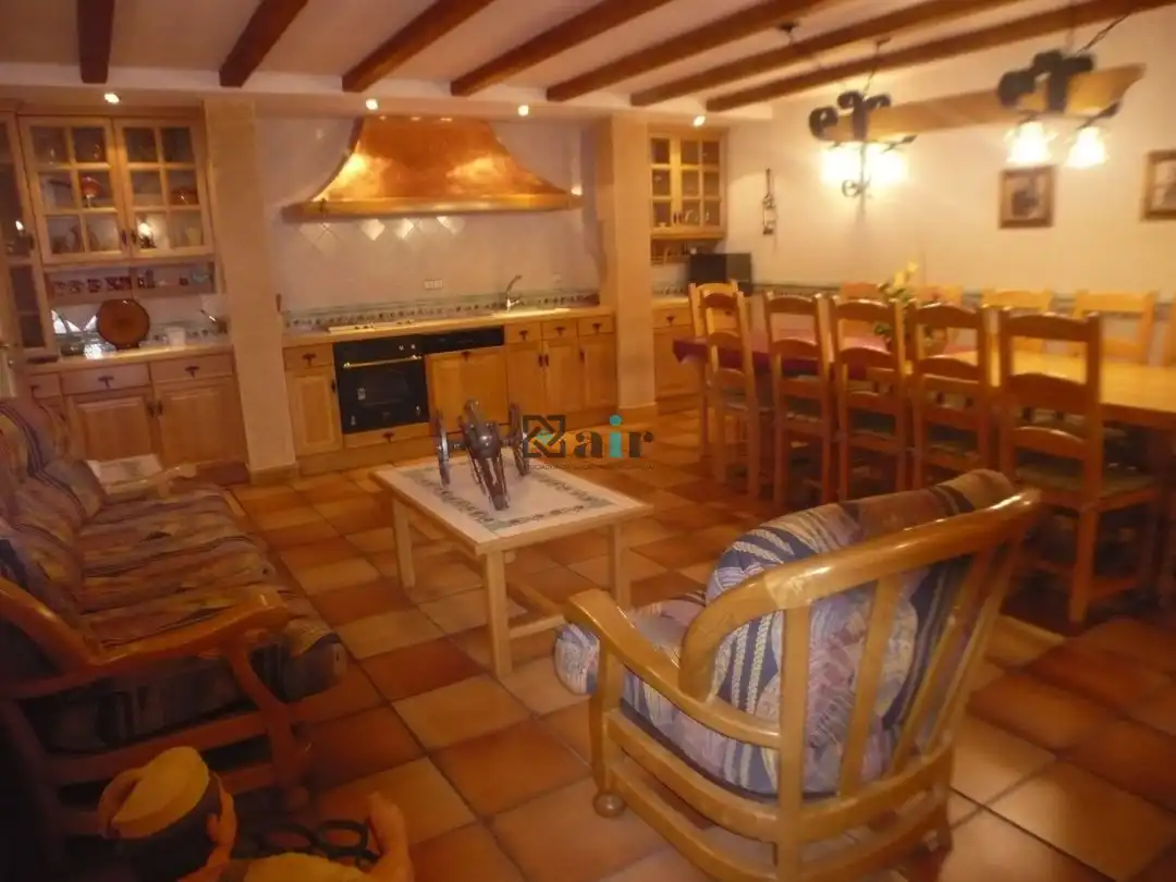 Cocina de Casa o chalet en venta en  Logroño con Calefacción, Terraza y Trastero