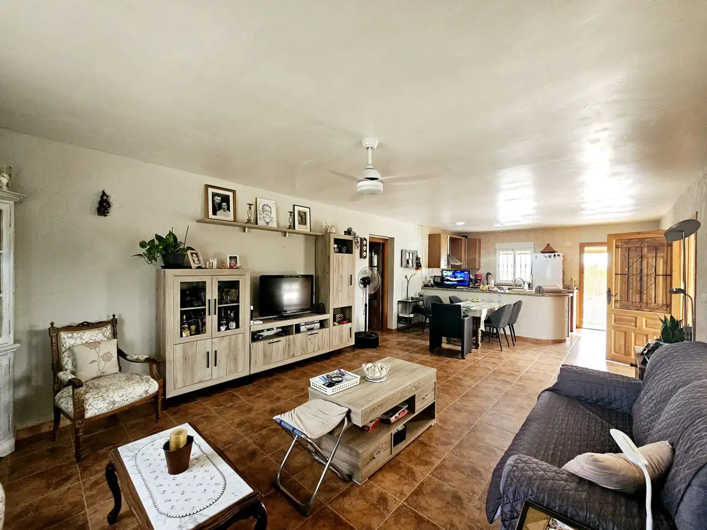 Sala d'estar de Casa o xalet en venda en Librilla amb Aire condicionat, Jardí privat i Piscina