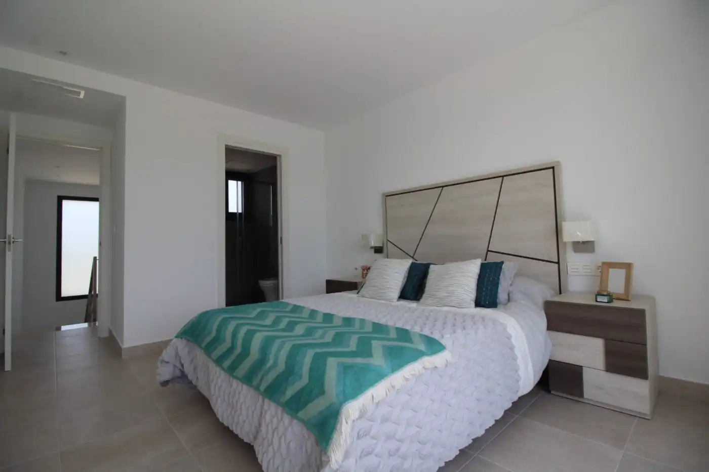 Habitación de Casa o chalet en venta en La Nucia con Aire acondicionado, Calefacción y Jardín privado