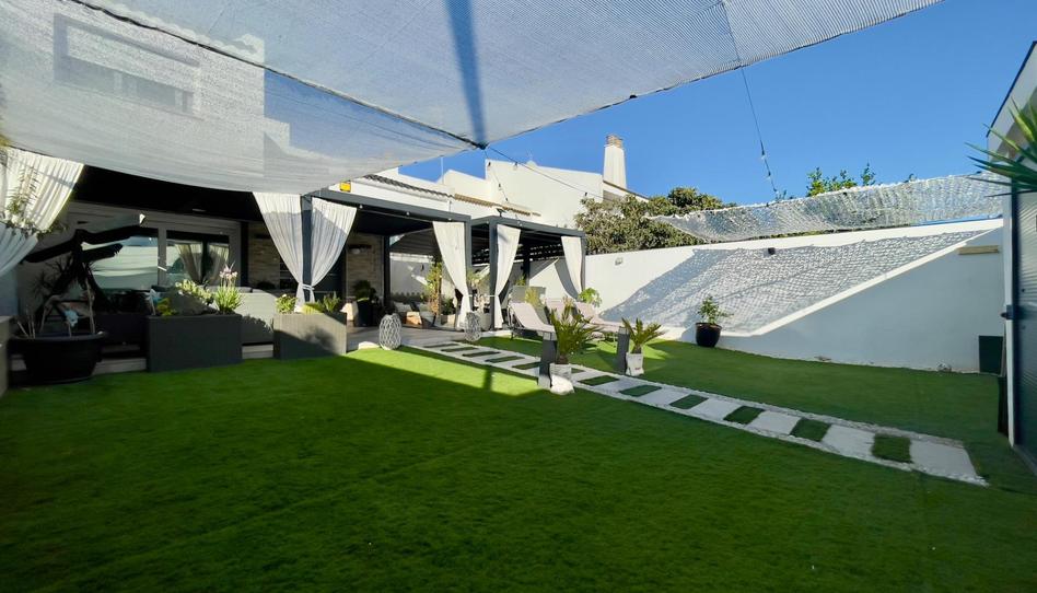 Foto 1 de Casa adosada en venda a Calle Argantonio, Núcleo urbano, Cádiz