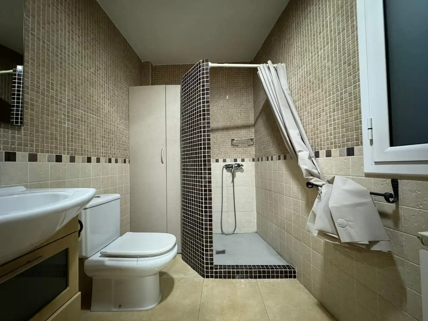 Apartment for sale in Ramon y Cajal, imagen 7