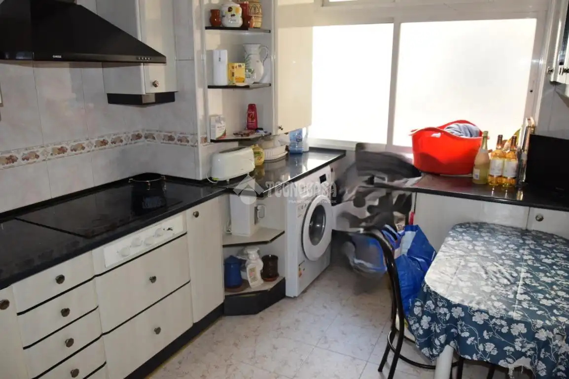 Cuina de Pis en venda en Torrejón de Ardoz amb Aire condicionat, Calefacció i Parquet