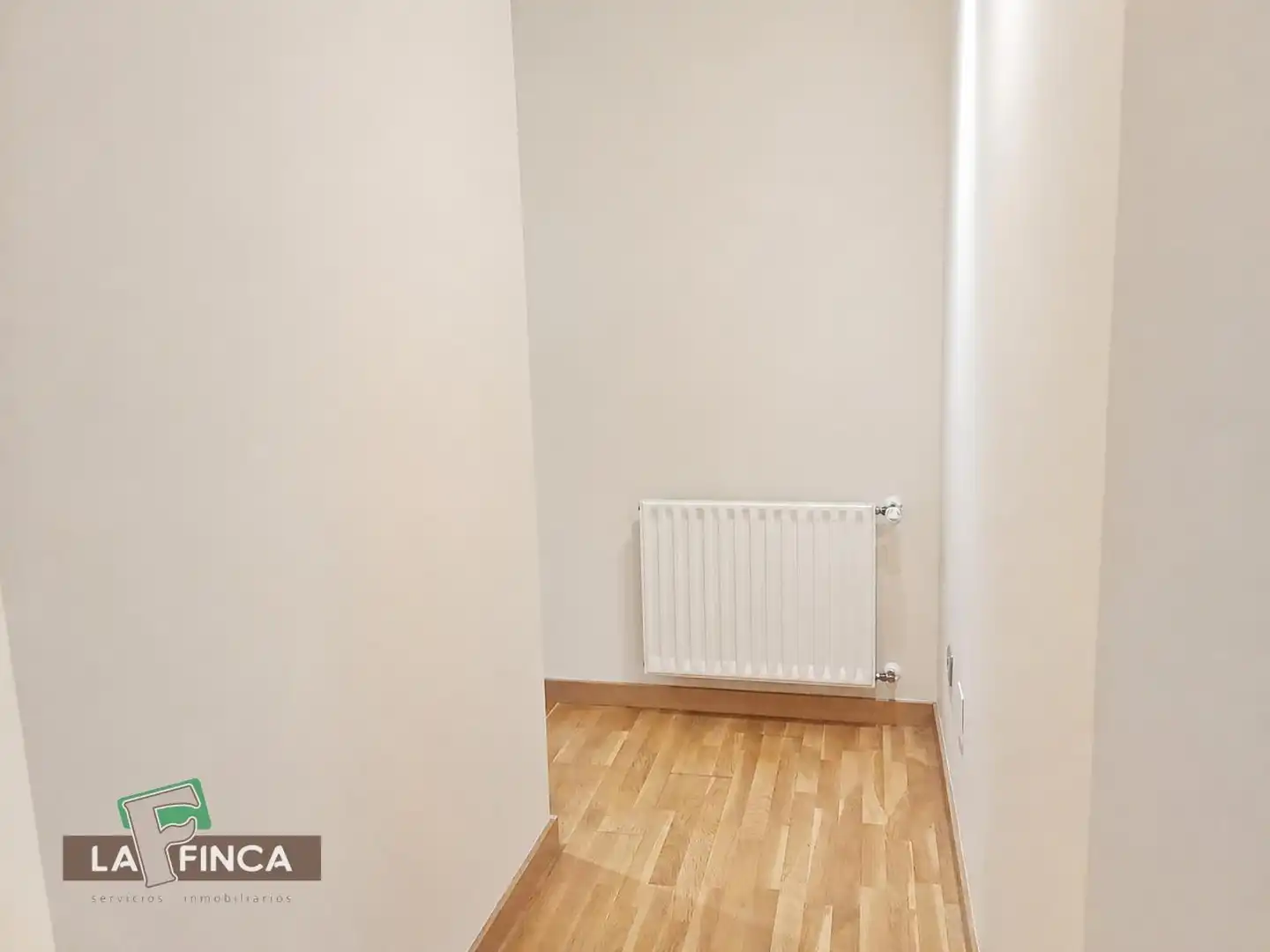 Wohnung zum Verkauf in Oviedo  mit Heizung, Terrasse und Abstellraum