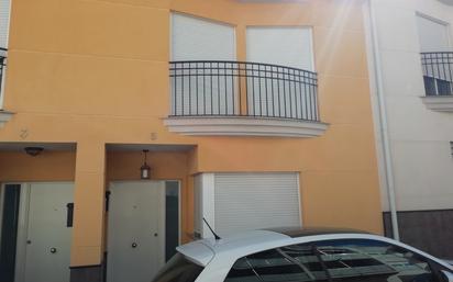 Vista exterior de Casa o xalet en venda en Simat de la Valldigna amb Aire condicionat, Calefacció i Terrassa