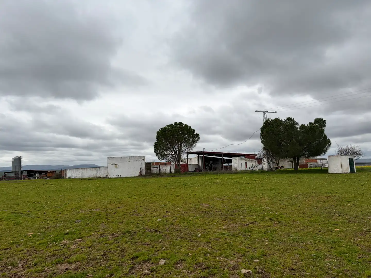Vista exterior de Terreno en venta en Alagón del Río