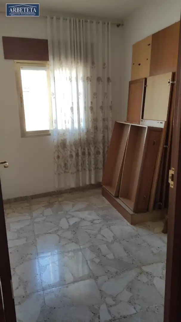 Habitación de Finca rústica en venta en Sacecorbo con Calefacción, Terraza y Balcón