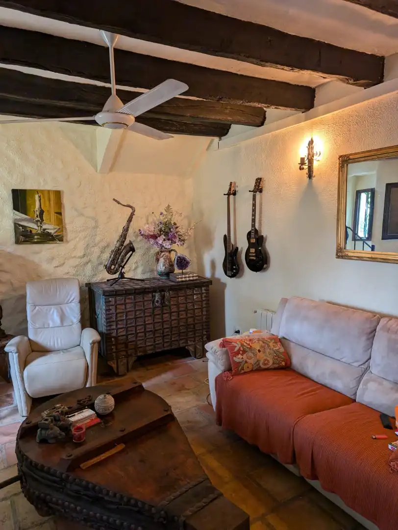 Wohnzimmer von Country house zum Verkauf in El Perelló mit Heizung und Balkon