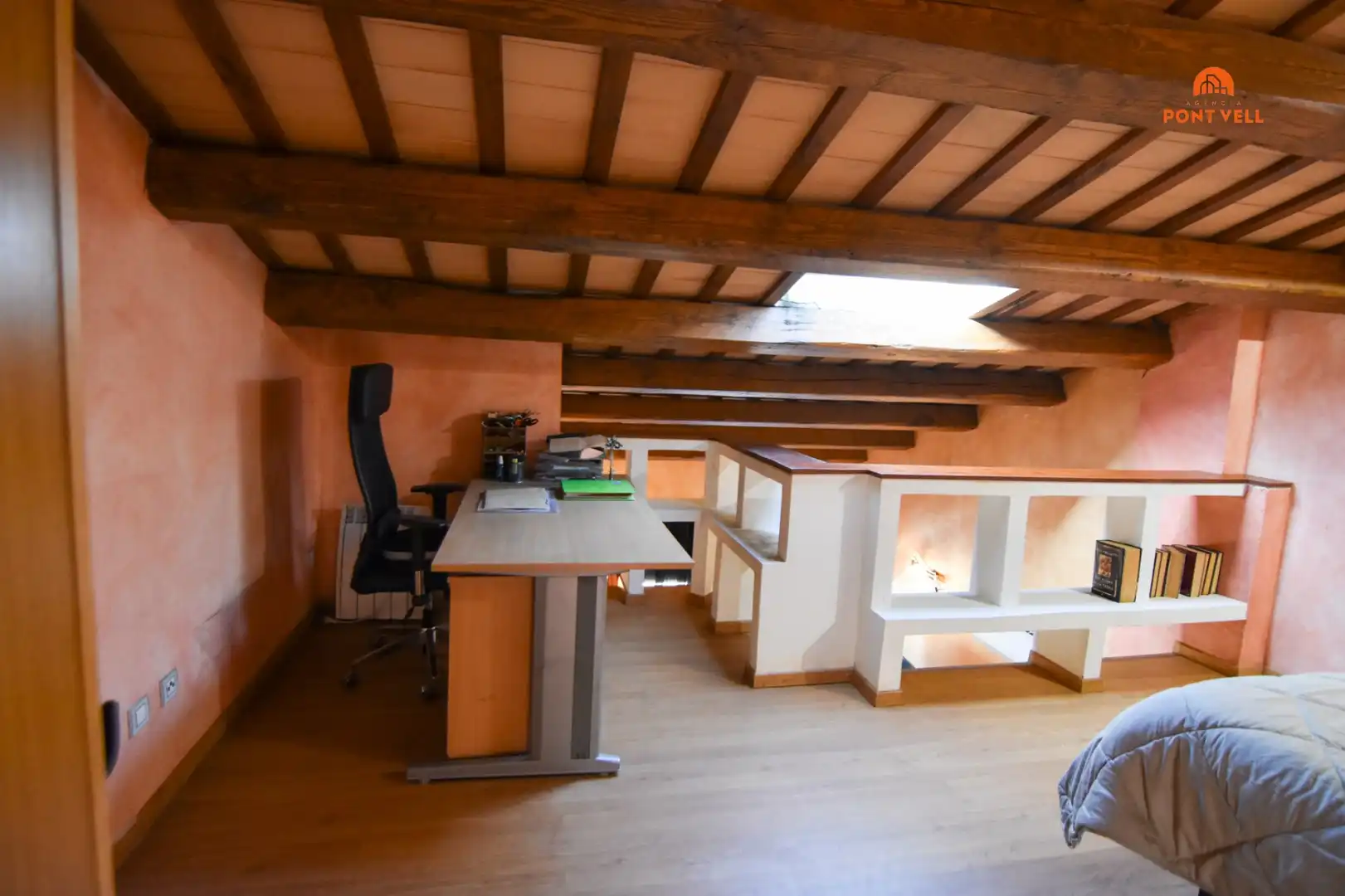 Einfamilien-Reihenhaus zum Verkauf in La Bisbal d'Empordà mit Klimaanlage, Heizung und Terrasse
