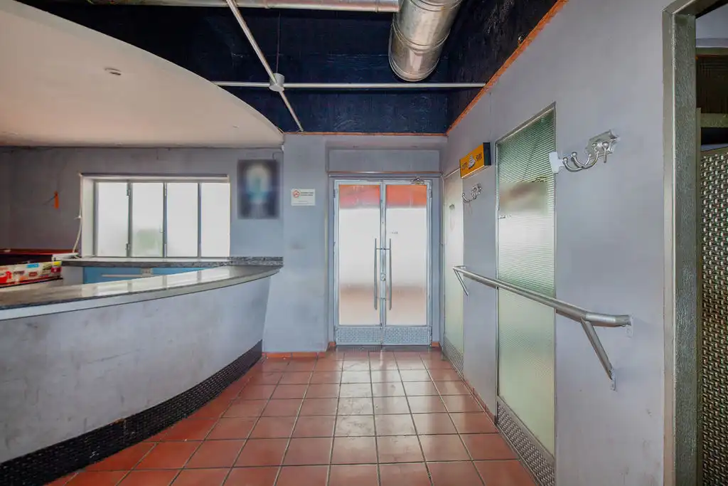 Business premises for sale in C/ Lluis Santangel, imagen 8