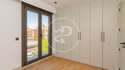 Foto 2 de Ático de alquiler en C. del Marqués de Pico Velasco, Concepción, Madrid Capital