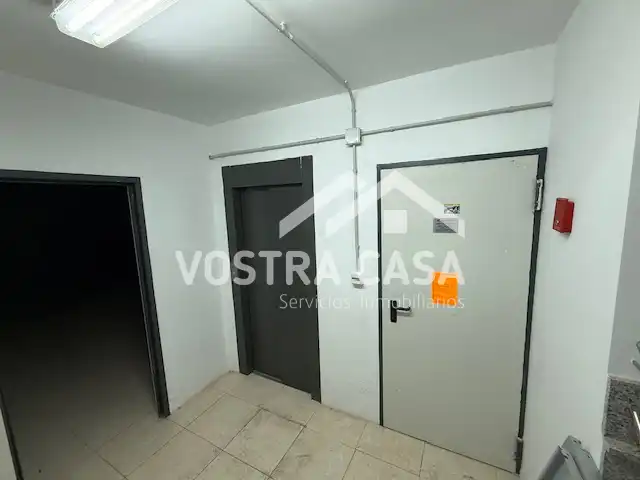 Gebäude zur Miete in Mislata