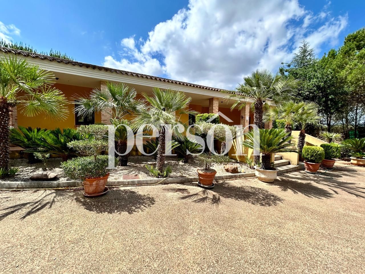 Vista exterior de Casa o chalet en venta en Bolbaite con Jardín privado