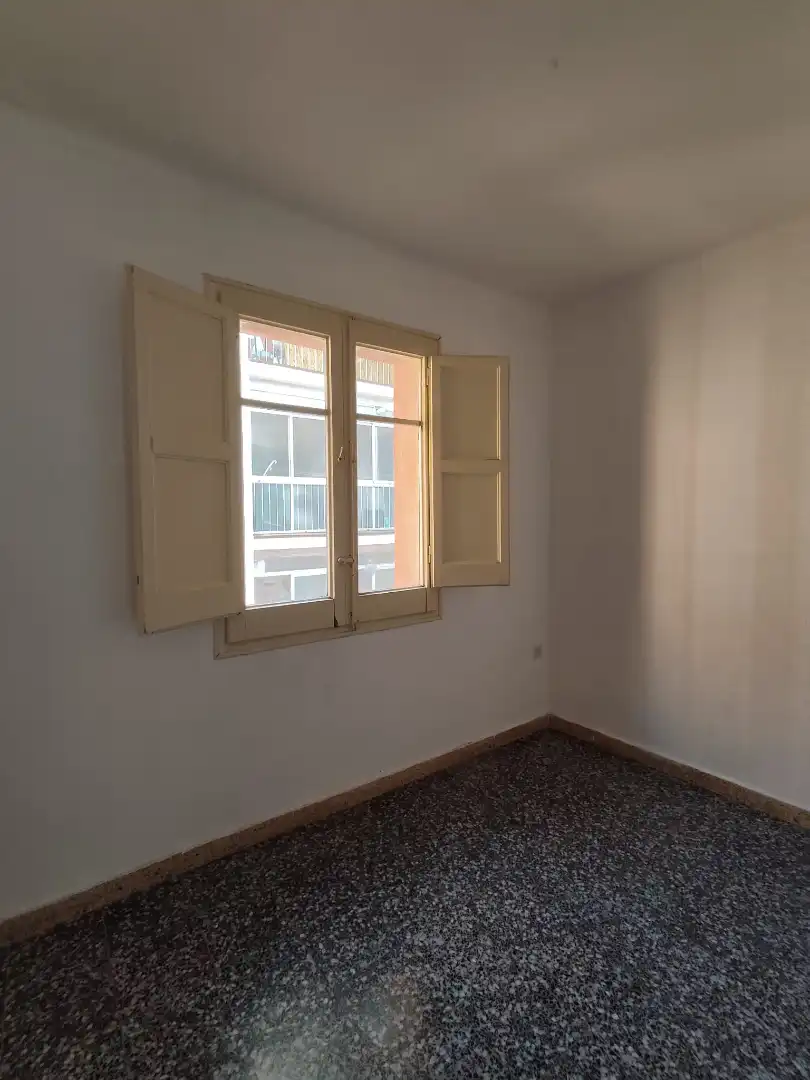Dormitori de Pis en venda en Tarragona amb Parquet i Microones