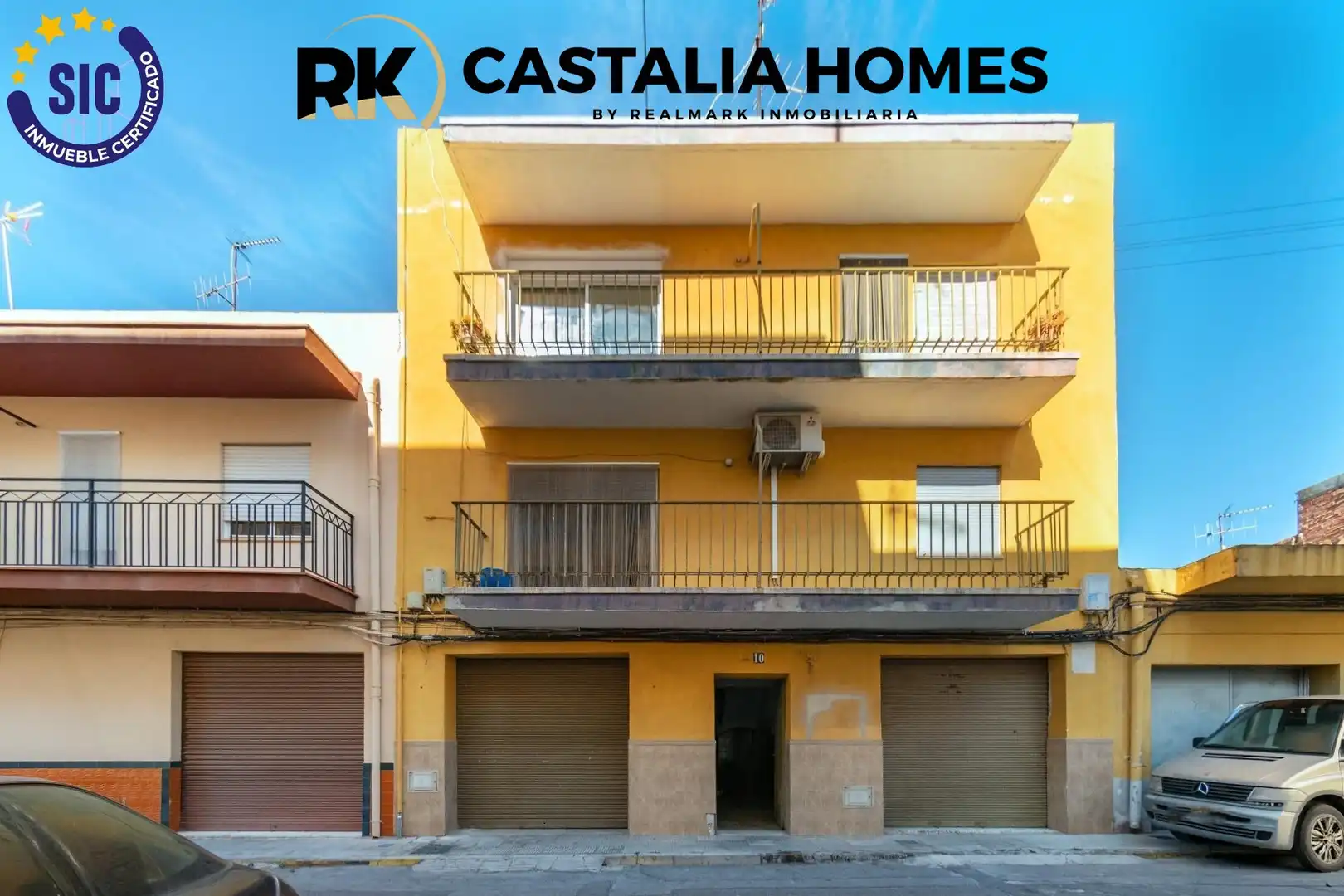 Vista exterior de Pis en venda en Castellón de la Plana / Castelló de la Plana amb Balcó