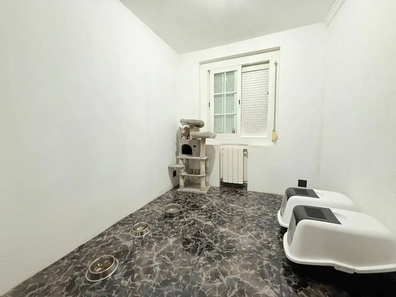 Badezimmer von Wohnung zum Verkauf in Sant Celoni mit Klimaanlage und Heizung
