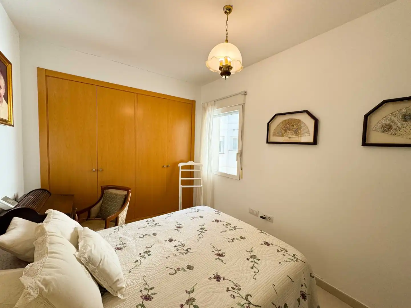 Schlafzimmer von Dachboden zum Verkauf in Dénia mit Klimaanlage und Heizung