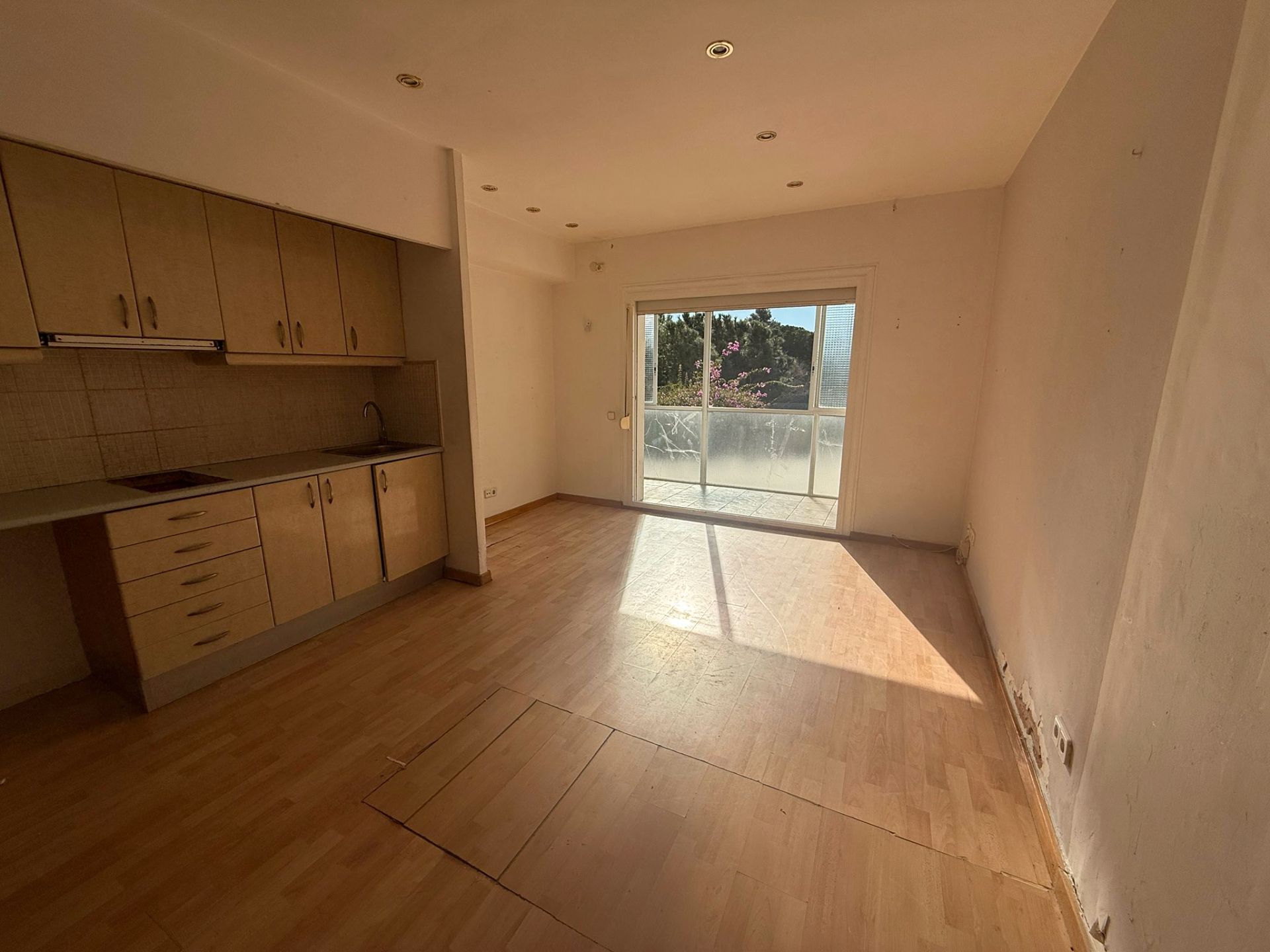 Sala d'estar de Loft en venda en Sitges amb Parquet i Terrassa