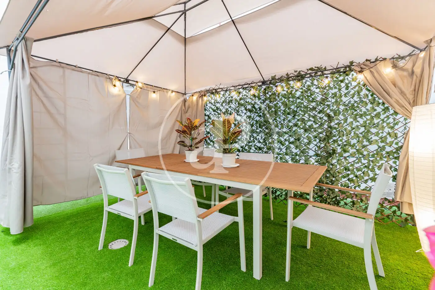 Terraza de Piso en venta en Madrid con Aire acondicionado, Calefacción y Jardín privado