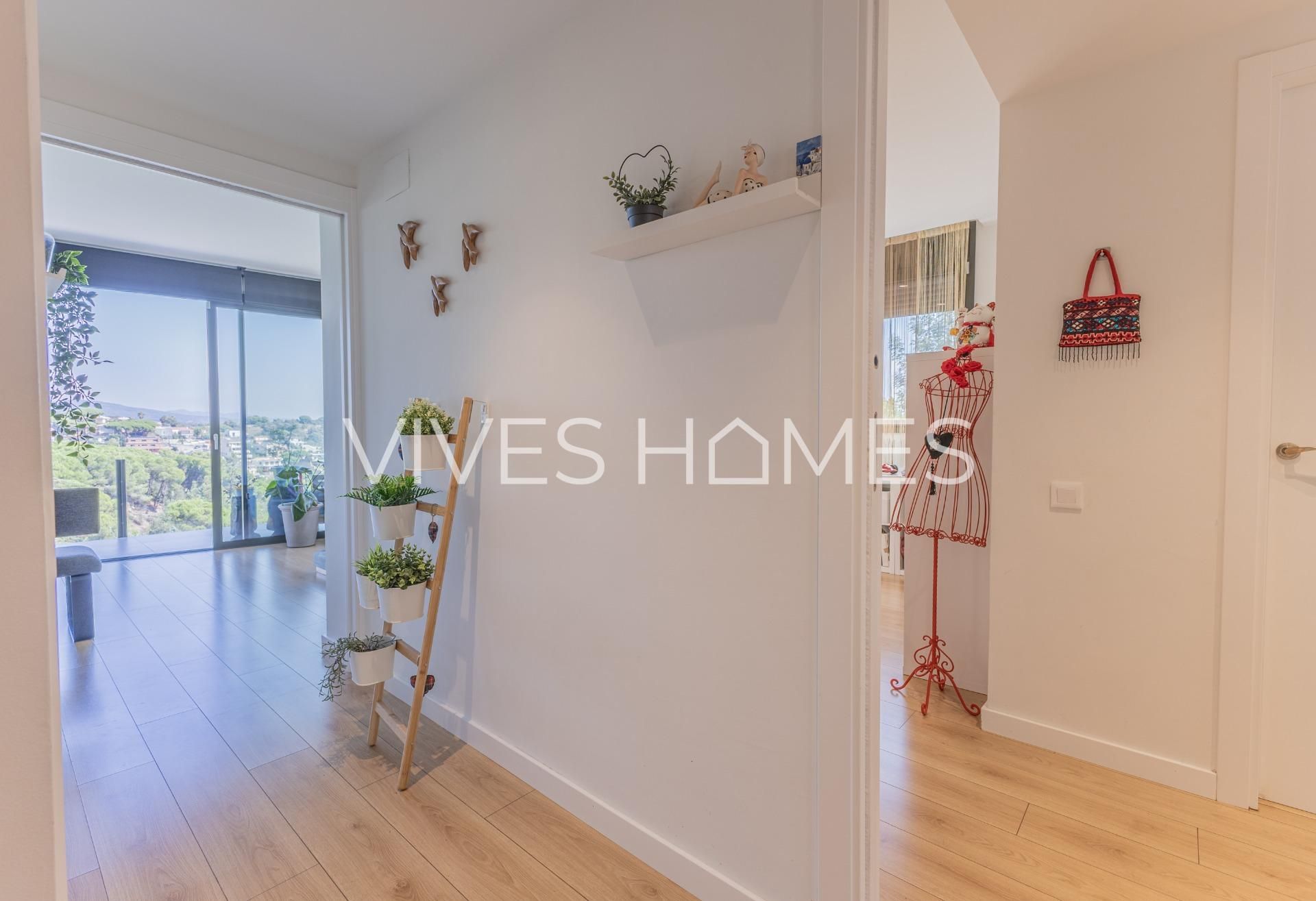 Piso en venta en Calle de Lluís Companys