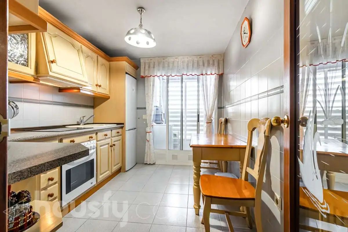 Flat for rent in Calle Río Estenilla, Santa María de Benquerencia