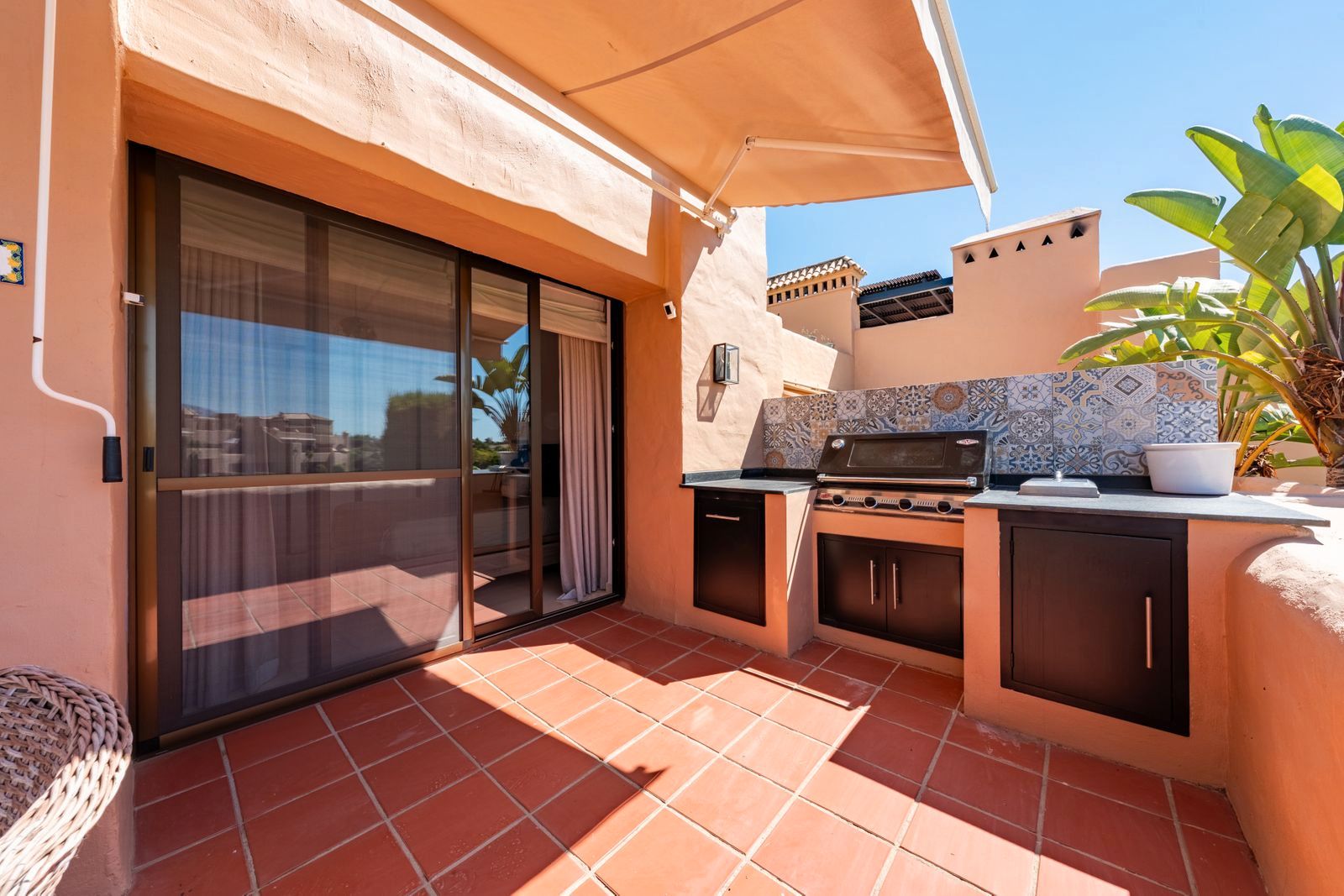 Terrassa de Dúplex en venda en Estepona amb Aire condicionat, Terrassa i Moblat