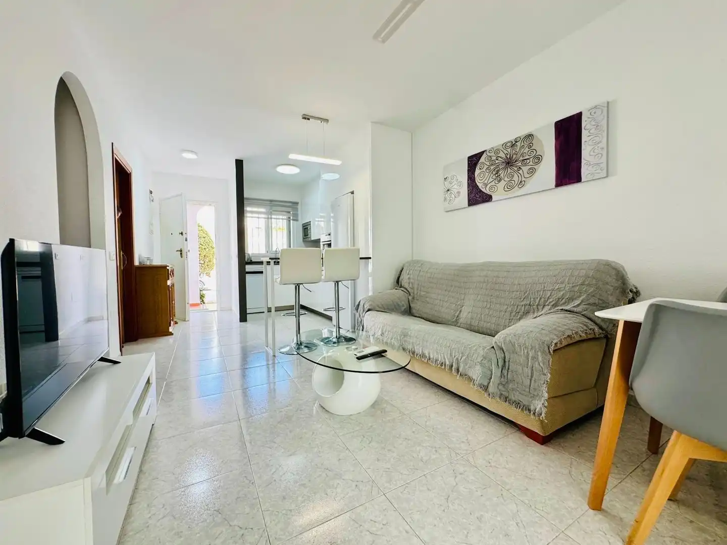 Sala de estar de Apartamento en venta en Torrox con Aire acondicionado y Piscina comunitaria