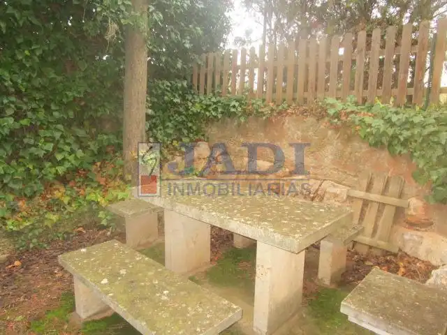 Jardí de Casa o xalet en venda en Valdepeñas amb Aire condicionat, Calefacció i Traster