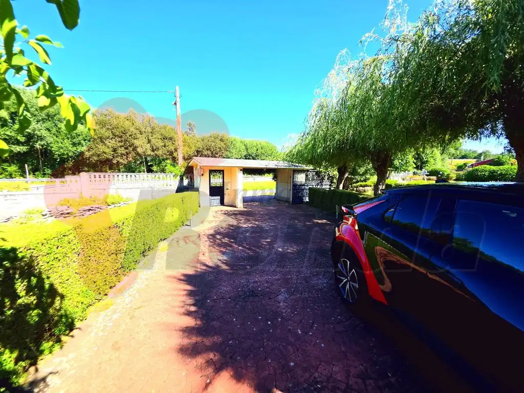 Parking of Houses for sale in Lugo  with Terrace and Furnished