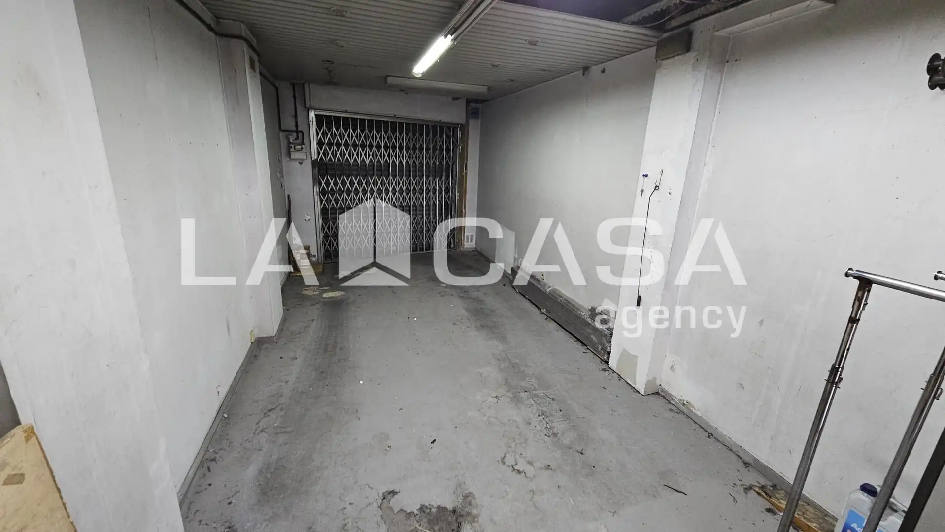 Local comercial en venda a Can Mariner, imagen 23