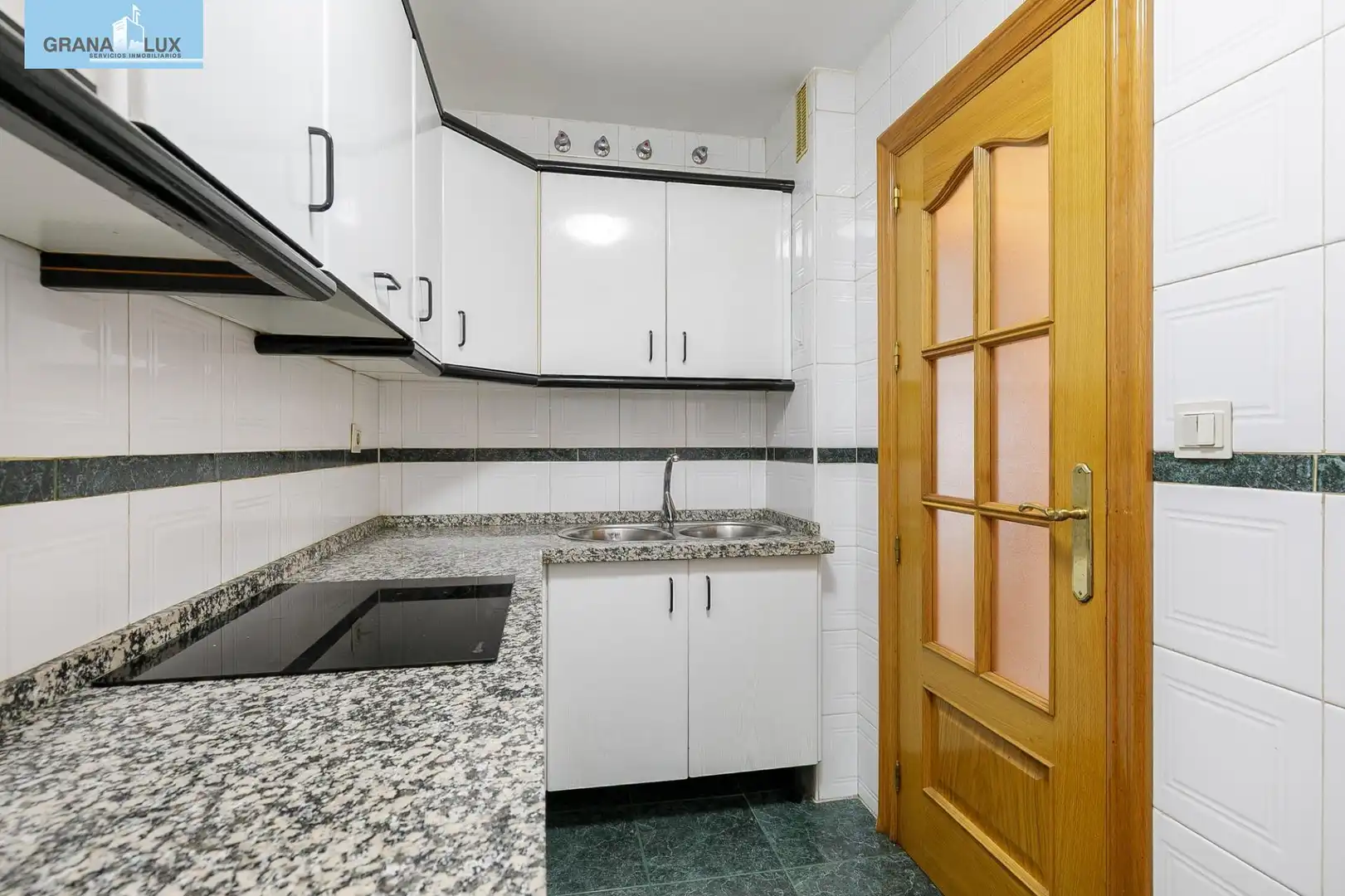 Flat with terrace for sale in Calle Doctor Azpitarte 2, imagen 16