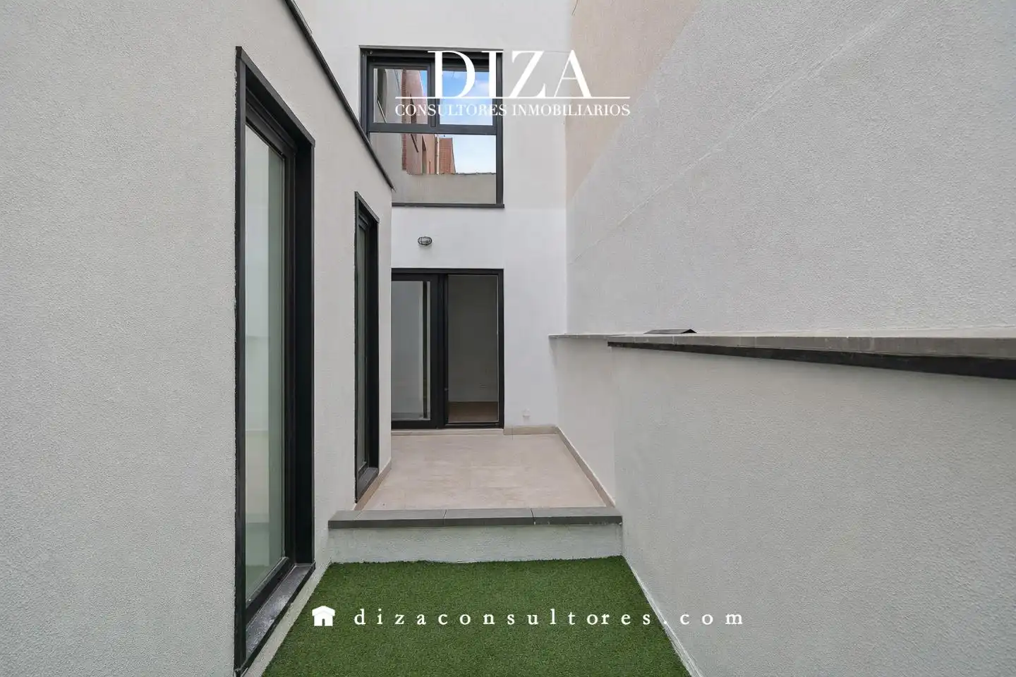 Terrassa de Planta baixa en venda en Madrid amb Aire condicionat i Terrassa