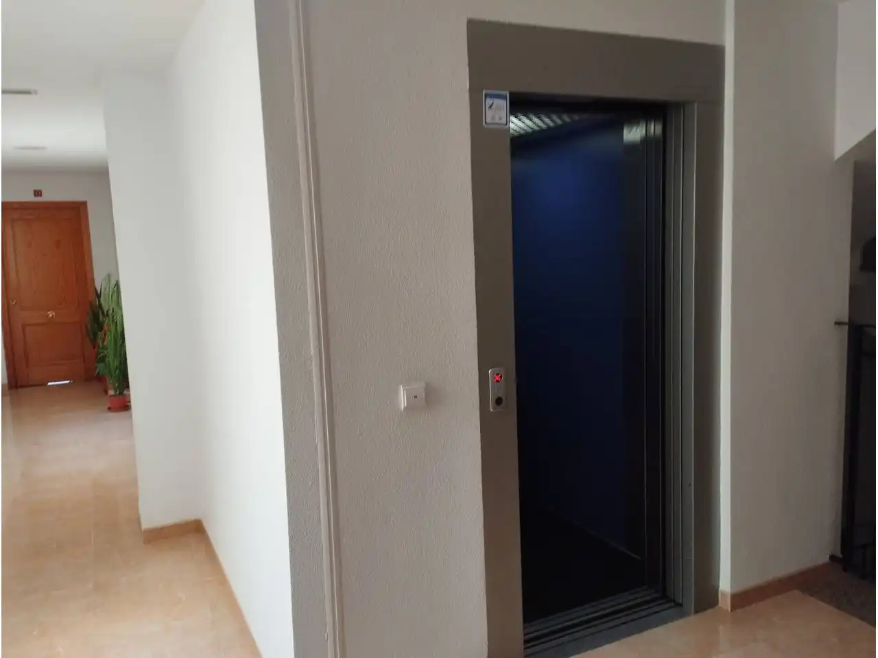 Piso en venta en Calle JULIO CESAR, 136, Plaza de la Luz