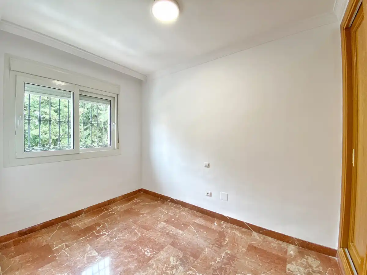 Bedroom of Detached homes for rent in Marbella  with Air Conditioner, Private garden and Terrace