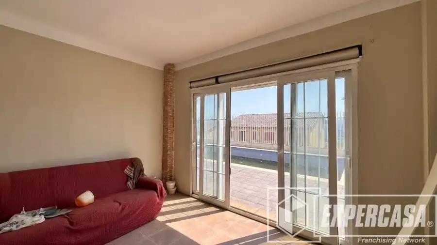 Sala de estar de Casa o chalet en venta en L'Énova con Calefacción, Terraza y Trastero
