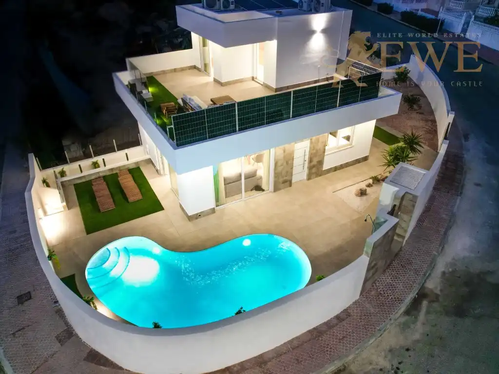 Detached house for sale in Ciudad Quesada